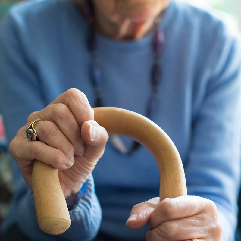 Marcapasos cerebrales inteligentes permiten controlar el Párkinson.